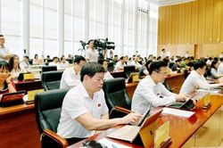 Bí thư Chi bộ, Trưởng thôn, tổ dân phố hưởng trợ cấp bằng 2,5 - 3 lần mức lương cơ sở
