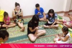 Giữ 'nếp nhà' giữa vòng xoáy công nghệ hiện đại