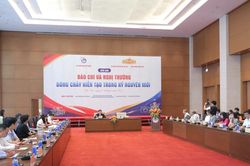 Toàn cảnh Diễn đàn 'Báo chí và Nghị trường: Dòng chảy kiến tạo trong kỷ nguyên mới'