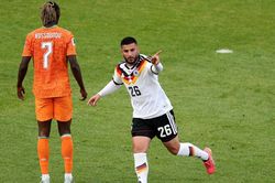 Đức v&agrave; Ph&aacute;p đứng trước cơ hội tạo si&ecirc;u đại chiến ở World Cup 2026
