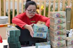 Nới giới hạn tỷ lệ vốn ngắn hạn: 'Cú hích' cho hạ tầng dưới áp lực quản trị thanh khoản