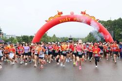 Lai Ch&acirc;u: 600 vận động vi&ecirc;n tiếp sức th&ocirc;ng điệp x&acirc;y dựng địa b&agrave;n kh&ocirc;ng ma t&uacute;y