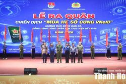 Ra quân chiến dịch 'Mùa hè số cùng VNeID'