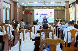 Tập huấn quản lý chất thải rắn sinh hoạt theo mô hình chính quyền địa phương 2 cấp
