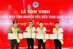 Giọt m&aacute;u t&igrave;nh người, hiến trao sự sống