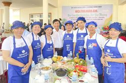Phường Ninh Hòa tổ chức 'Bữa cơm gia đình gắn kết yêu thương'
