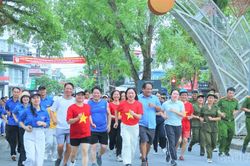 Lào Cai: Các xã, phường đồng loạt tổ chức giải chạy phong trào hưởng ứng Tháng hành động phòng, chống ma túy năm 2026