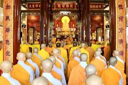 Văn ph&ograve;ng II TƯGH v&agrave; Ban Trị sự GHPGVNTP.Đ&agrave; Nẵng thăm c&aacute;c trường hạ an cư tập trung tr&ecirc;n địa b&agrave;n