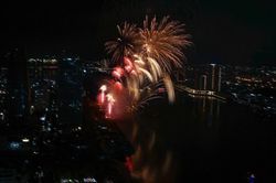 Pháo hoa quốc tế Đà Nẵng 2026: Úc - Bồ Đào Nha tạo đại tiệc ánh sáng trên sông Hàn