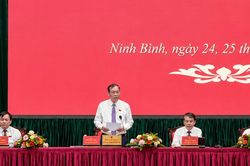 Chất vấn và trả lời chất vấn tại kỳ họp thường lệ giữa năm, HĐND tỉnh Ninh Bình khóa XVI Hiện thực hóa mục tiêu đưa Ninh Bình trở thành thành phố trực thuộc Trung ương