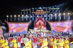 Khai mạc Ng&agrave;y hội Văn h&oacute;a d&acirc;n tộc Chăm lần thứ VI: Ph&aacute;t huy gi&aacute; trị văn h&oacute;a Chăm trở th&agrave;nh nguồn lực ph&aacute;t triển