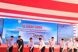 Đắk Lắk: Khởi công xây dựng 100 căn nhà sinh hoạt cộng đồng kết hợp phòng tránh lũ