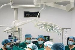 Cơ sở 2 Bệnh viện Bạch Mai cứu hai bệnh nh&acirc;n đột quỵ trong 'thời gian v&agrave;ng'