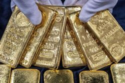 H&agrave;o quang của v&agrave;ng, bạc đang nhạt dần?