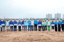 Liên đoàn Lao động thành phố Hà Nội tiếp sức người lao động tại công trình chống ngập khẩn cấp Đồng Bông 2