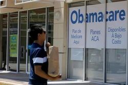 Vì sao hàng triệu người Mỹ đồng loạt bỏ bảo hiểm Obamacare?