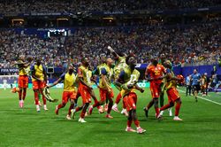 8 đội hạng 3 v&agrave;o v&ograve;ng knock-out World Cup