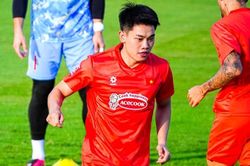Đình Bắc ký thêm 3 năm với CLB Công an Hà Nội