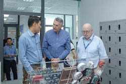 IUH đạt chuẩn kiểm định QAA của Vương quốc Anh