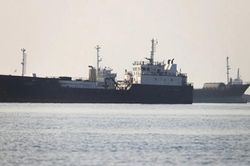 Mỹ dồn dập không kích Iran, Tổng thống Donald Trump lên tiếng