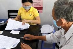 Lương hưu tăng mạnh, người r&uacute;t BHXH một lần giảm hơn 24%