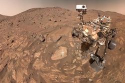 NASA 'đến rất gần' sự sống ngoài hành tinh