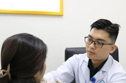 Biến chứng thẩm mỹ vì tin vào quảng cáo làm đẹp bằng các công nghệ hiện đại