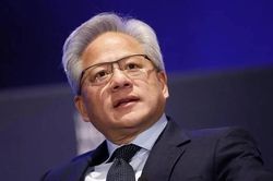[VIDEO] CEO Nvidia k&ecirc;u gọi chuẩn mực mới trong thời đại AI