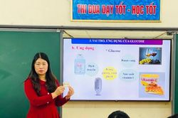 Nữ nhà giáo đưa học sinh 'chạm' vào tri thức qua học tập trải nghiệm