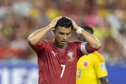 Ronaldo 'tịt ng&ograve;i', Bồ Đ&agrave;o Nha gặp Croatia ở v&ograve;ng 32 đội World Cup 2026