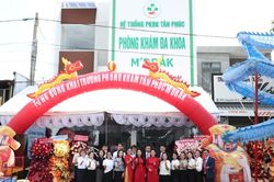 Người dân vùng sâu Đắk Lắk có thêm phòng khám đa khoa gần nhà