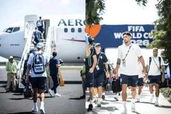 Hụt vé đi tiếp, nội bộ Uruguay 'tan tác' ngay trên đất Mexico