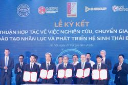 H&agrave; Nội: Đưa chuyển đổi số đi v&agrave;o thực chất, lan tỏa đến từng x&atilde;, phường, người d&acirc;n, doanh nghiệp