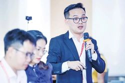 Chinh phục 'giấc mơ Mỹ' từ gánh xôi của mẹ