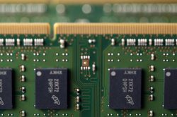 Khủng hoảng hiện sinh của những c&ocirc;ng ty kh&ocirc;ng phải Apple, Microsoft