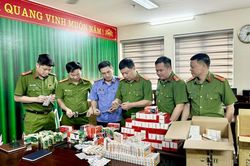 VKSND tối cao r&uacute;t kinh nghiệm từ vụ &aacute;n Bu&ocirc;n b&aacute;n thuốc giả