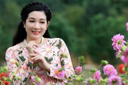 Nữ NSƯT đình đám 1 thời là mẹ đơn thân: U60 giàu có, chọn cuộc sống độc thân, giản dị