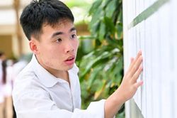 Dự báo phổ điểm thi tốt nghiệp THPT 2026: Điểm chuẩn đại học sẽ biến động thế nào?