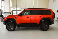 SUV địa hình cỡ lớn thiết kế hầm hố, công suất 972 mã lực, giá gần 1,2 tỷ đồng