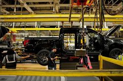Ford: AI không phải là 'chiếc đũa thần' cứu vãn ngành ô tô