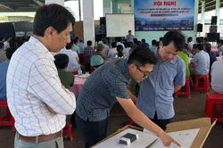 Phối hợp tuyên truyền chống khai thác IUU, hướng dẫn ngư dân sử dụng thiết bị giám sát hành trình
