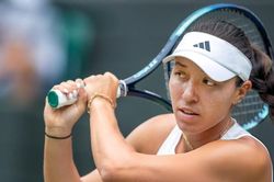 Jessica Pegula và chiến thuật tách biệt tại Wimbledon 2026: Khi sự tĩnh lặng là chìa khóa thành công