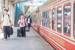 Muốn mang thú cưng lên tàu hỏa, hành khách cần lưu ý gì?