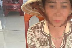 Bắt quả tang Huỳnh Thị Nhẫn đang làm chuyện mờ ám tại nhà, công an thu giữ nhiều tang vật