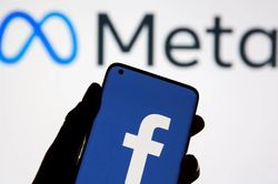 Chỉ mới nhắc đến món đồ, Facebook đã hiện quảng cáo: Nền tảng có đang 'nghe lén' người dùng?