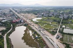 Toàn cảnh dự án mở rộng Quốc lộ 6 đang tăng tốc giải phóng mặt bằng