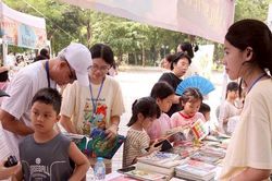 Hội chợ sách The Hidden Book lan tỏa văn hóa đọc trong giới trẻ