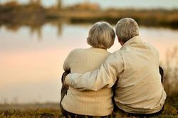 Cách cải thiện sức khỏe tình dục ở người cao tuổi