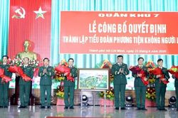 Th&agrave;nh lập chuy&ecirc;n ng&agrave;nh chiến đấu mới tại Qu&acirc;n khu 7
