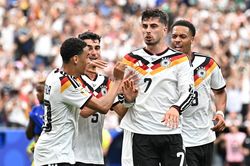 Havertz l&agrave; 'ch&igrave;a kh&oacute;a vạn năng' gi&uacute;p Đức giải m&atilde; Paraguay